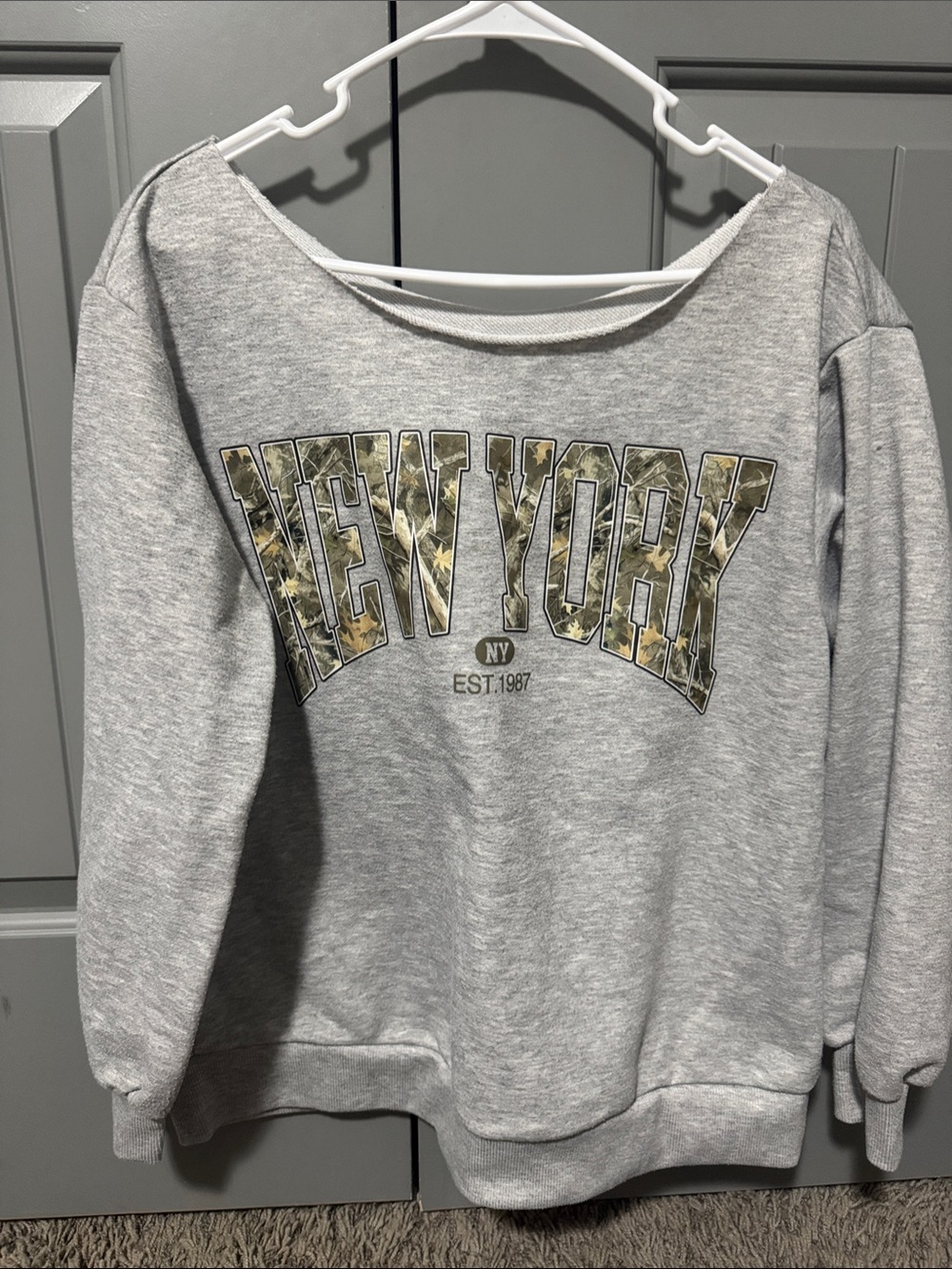 Off-the-Shoulder New York Graphic Sweatshirt - Gray